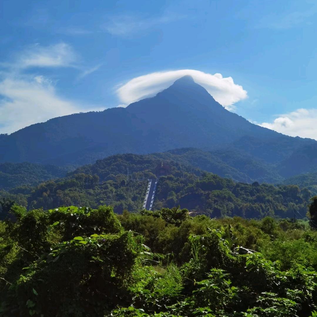 椰溪峰