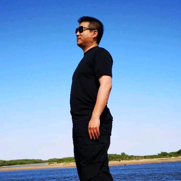 阿巍