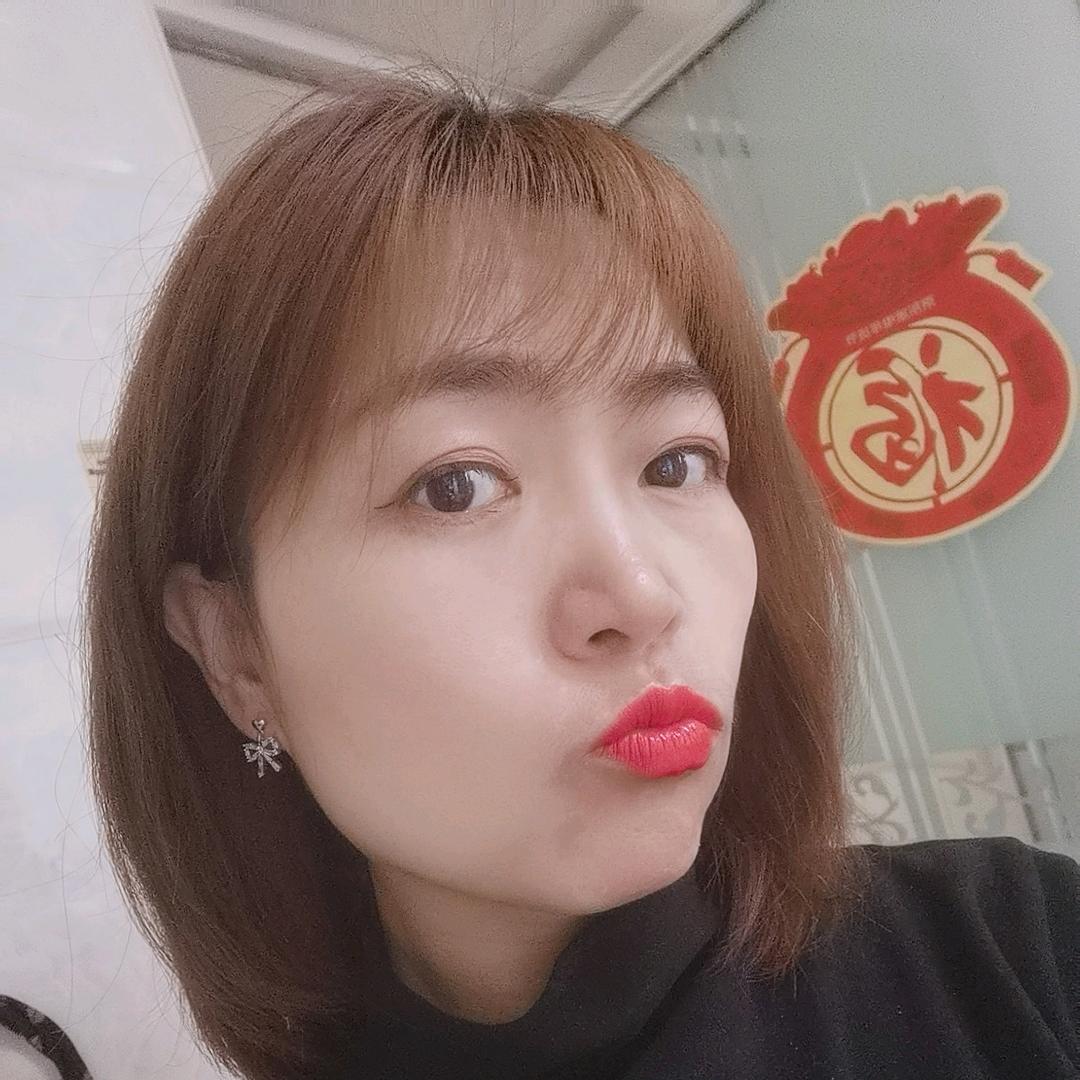 绿草如茵