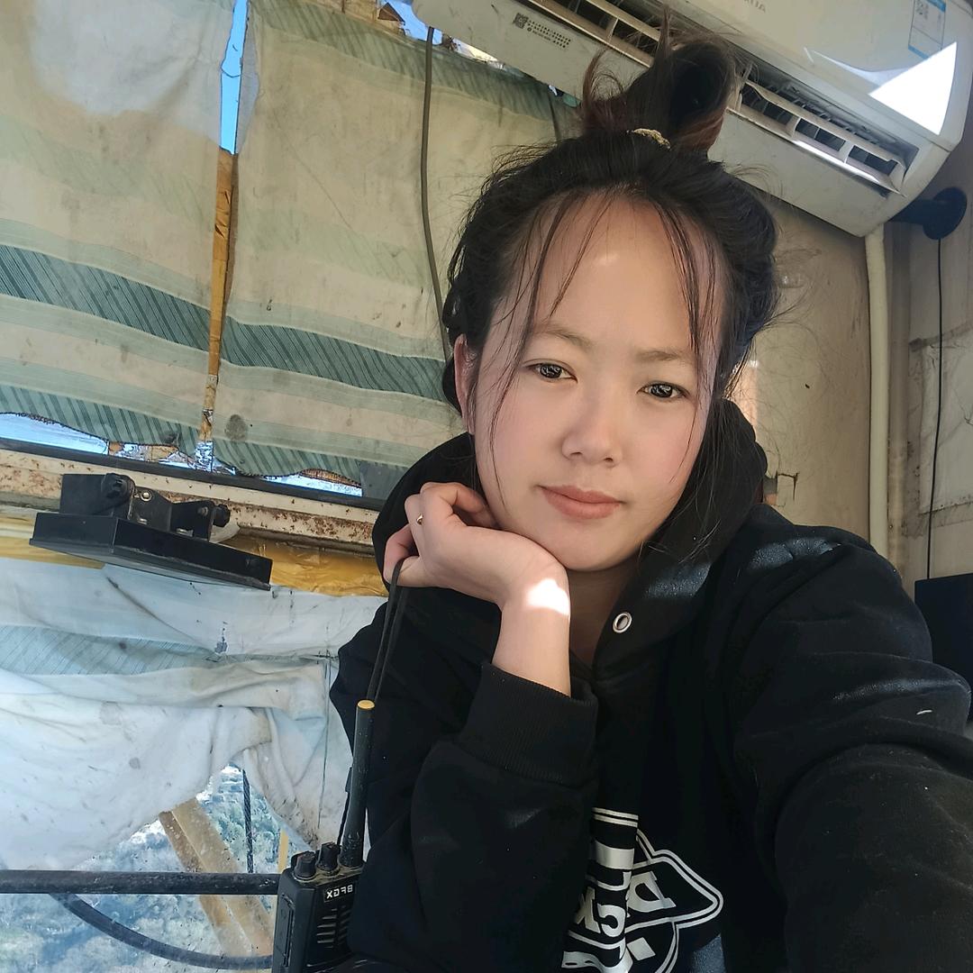 小洛