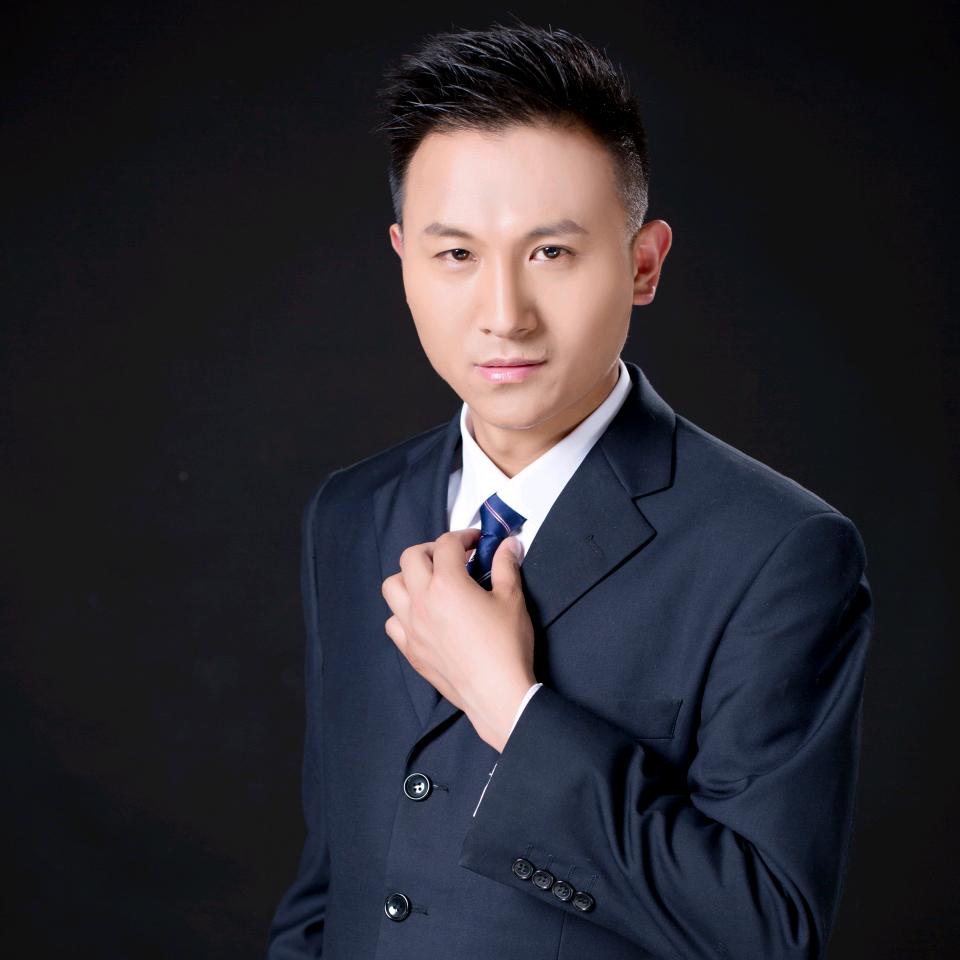 魏广德老师咽音教唱歌