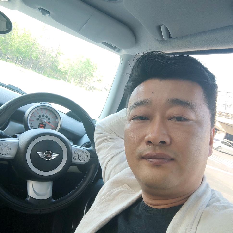 盘锦车友二手车雷哥