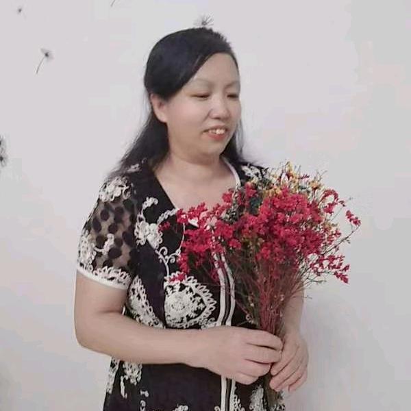 叶香尔