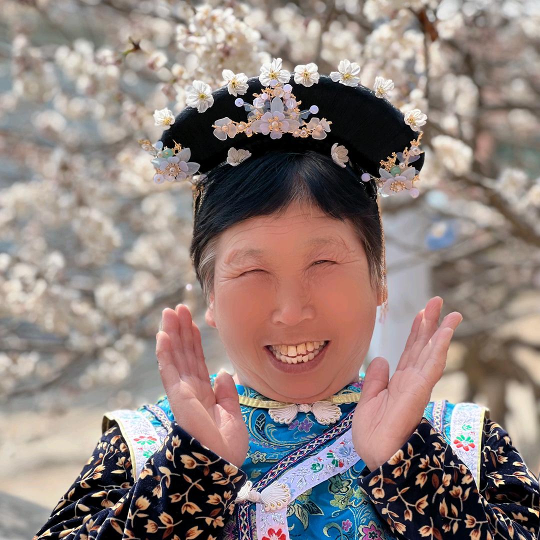 笨大娘英子@抖音