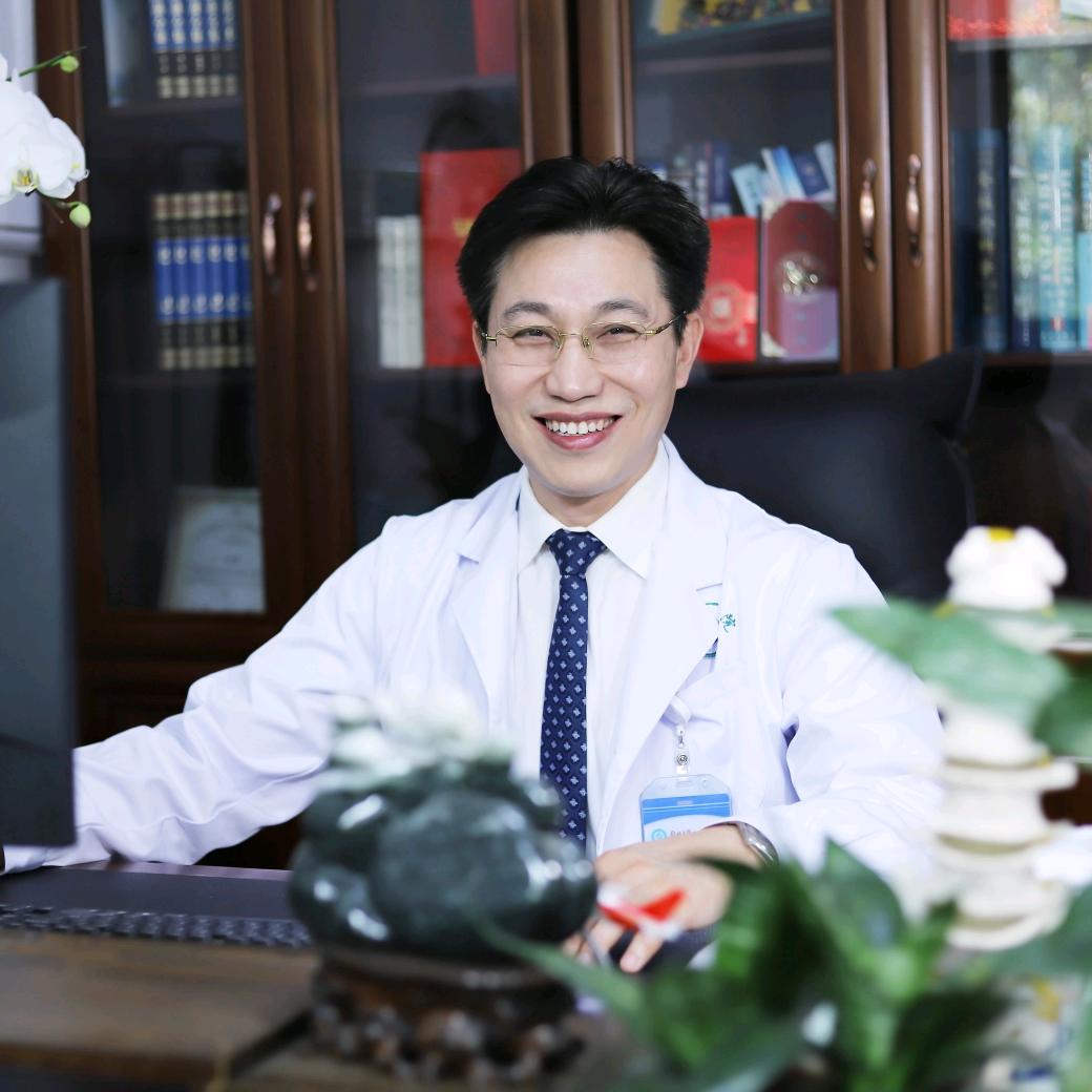 骨科黄宗强教授