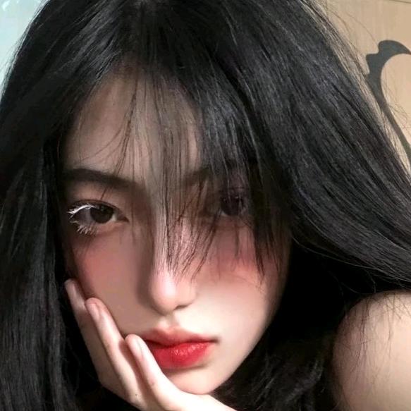 撩撩.