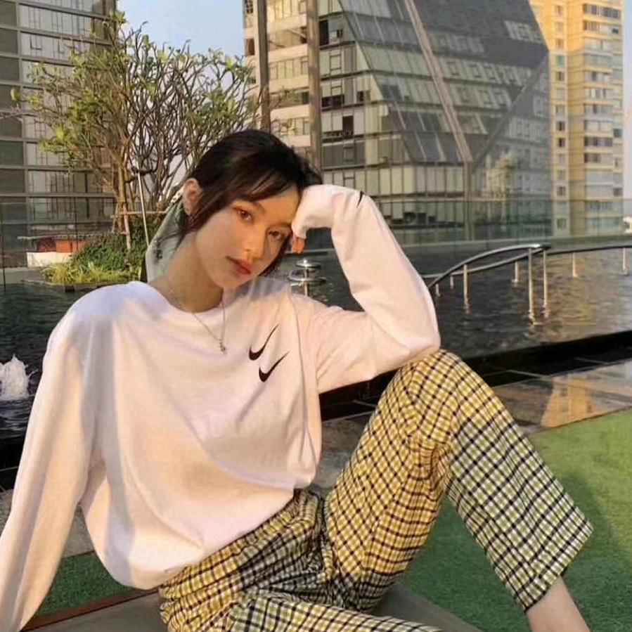 是小张呀的姐姐