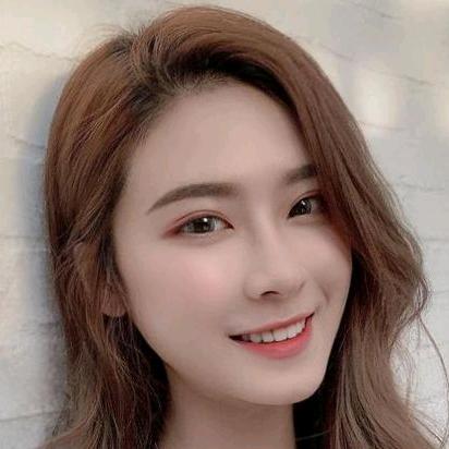 靓丽衣界高端穿搭