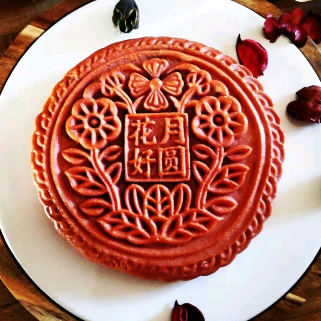 十五的月亮十六圆