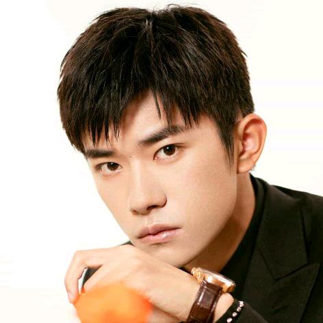 天山之上看风景