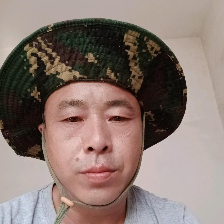 三穗龙哥(爱短剧)