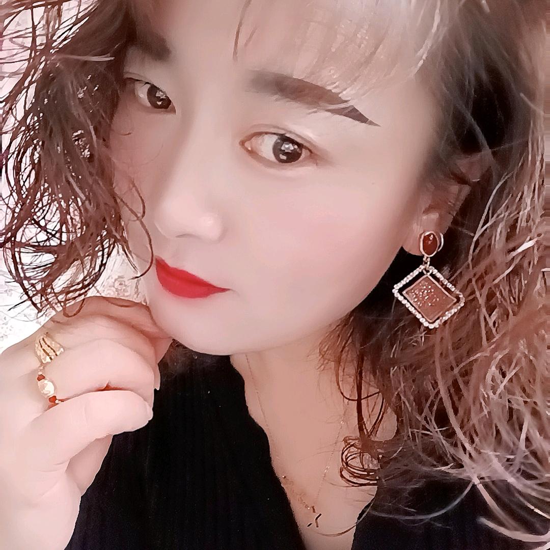 阳光下