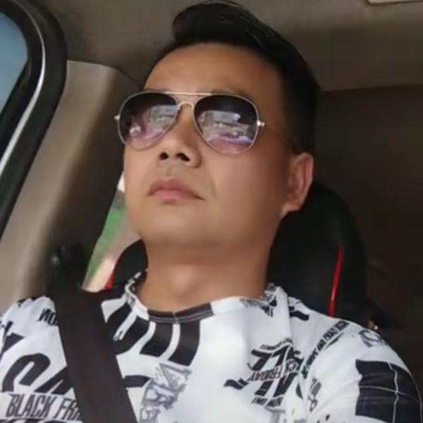 胡家二叔