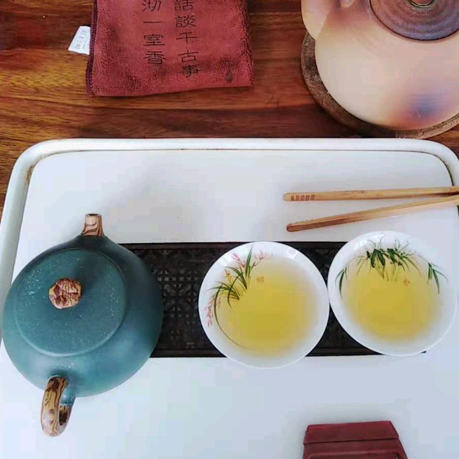 莹