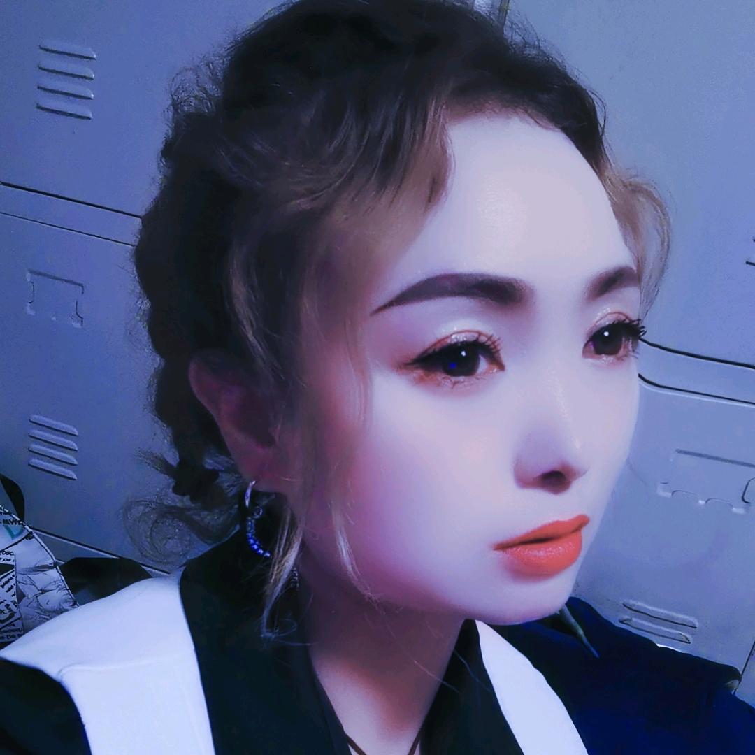 暖心姐姐头像