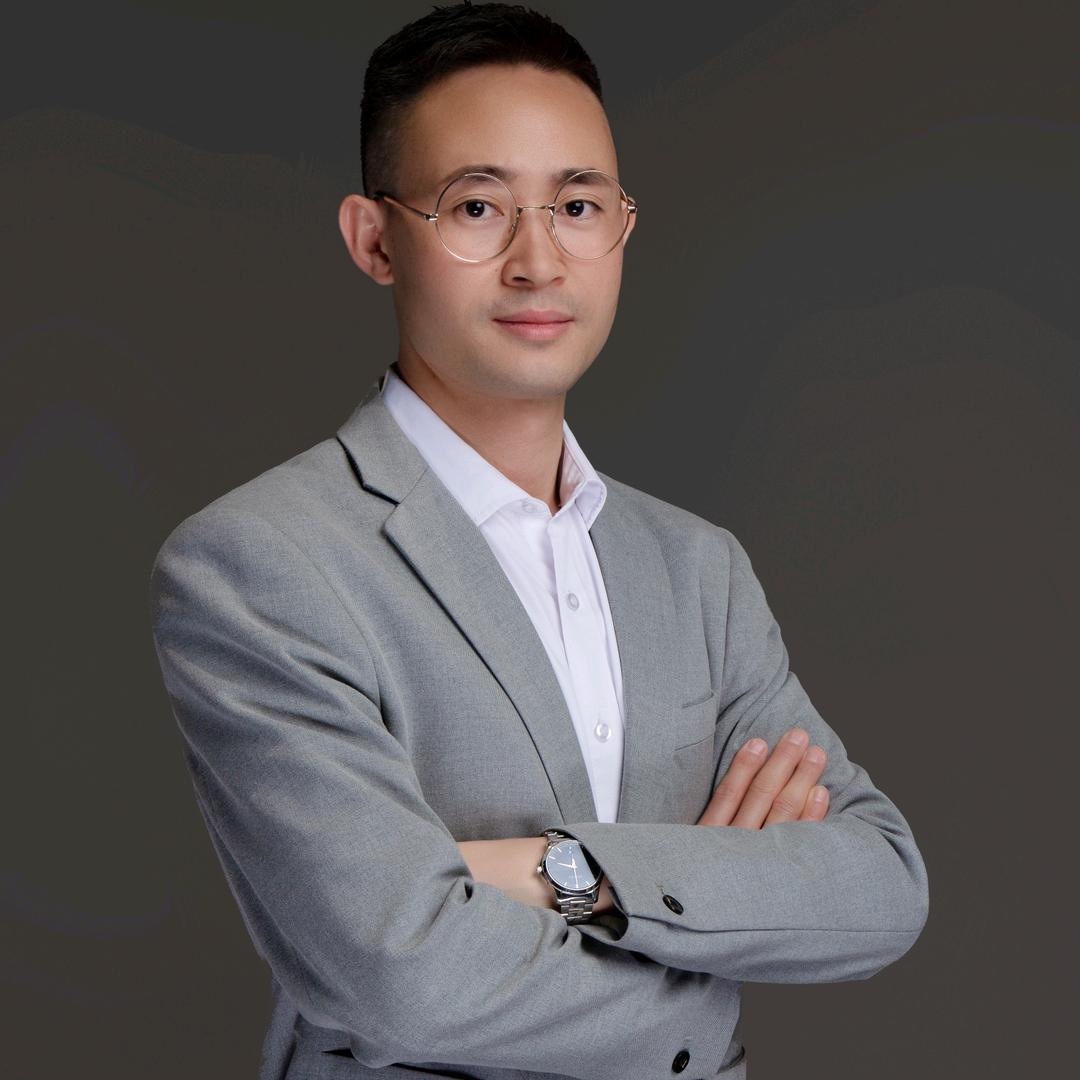 财经评论员罗攀