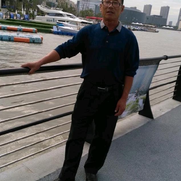 幸福生活的老王