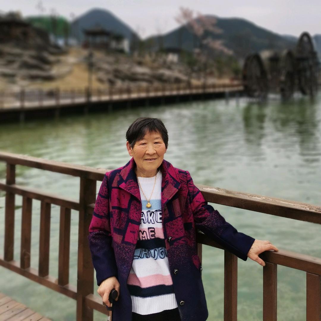 李世秀