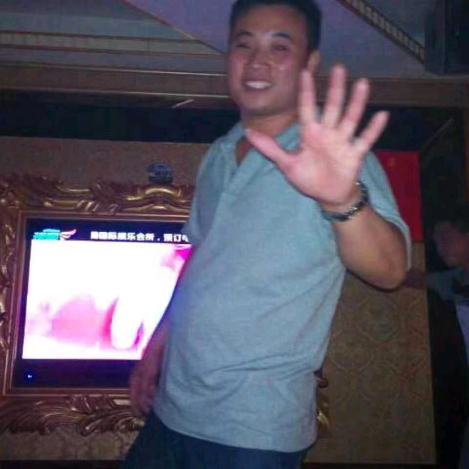 黄记炒粉，烤生蚝