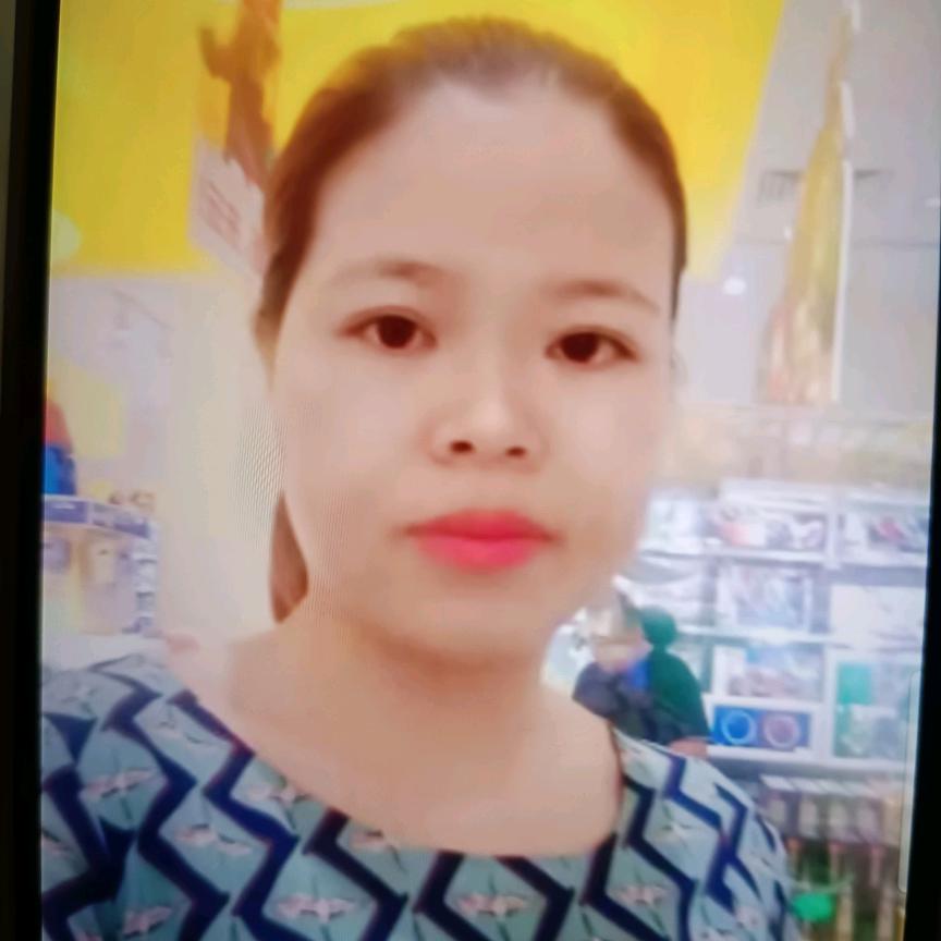 英子