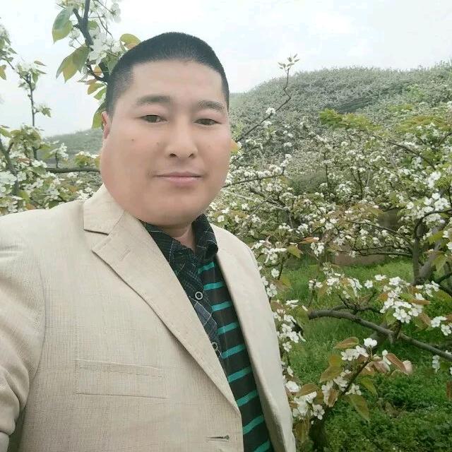 李小龙(🌹龙哥)