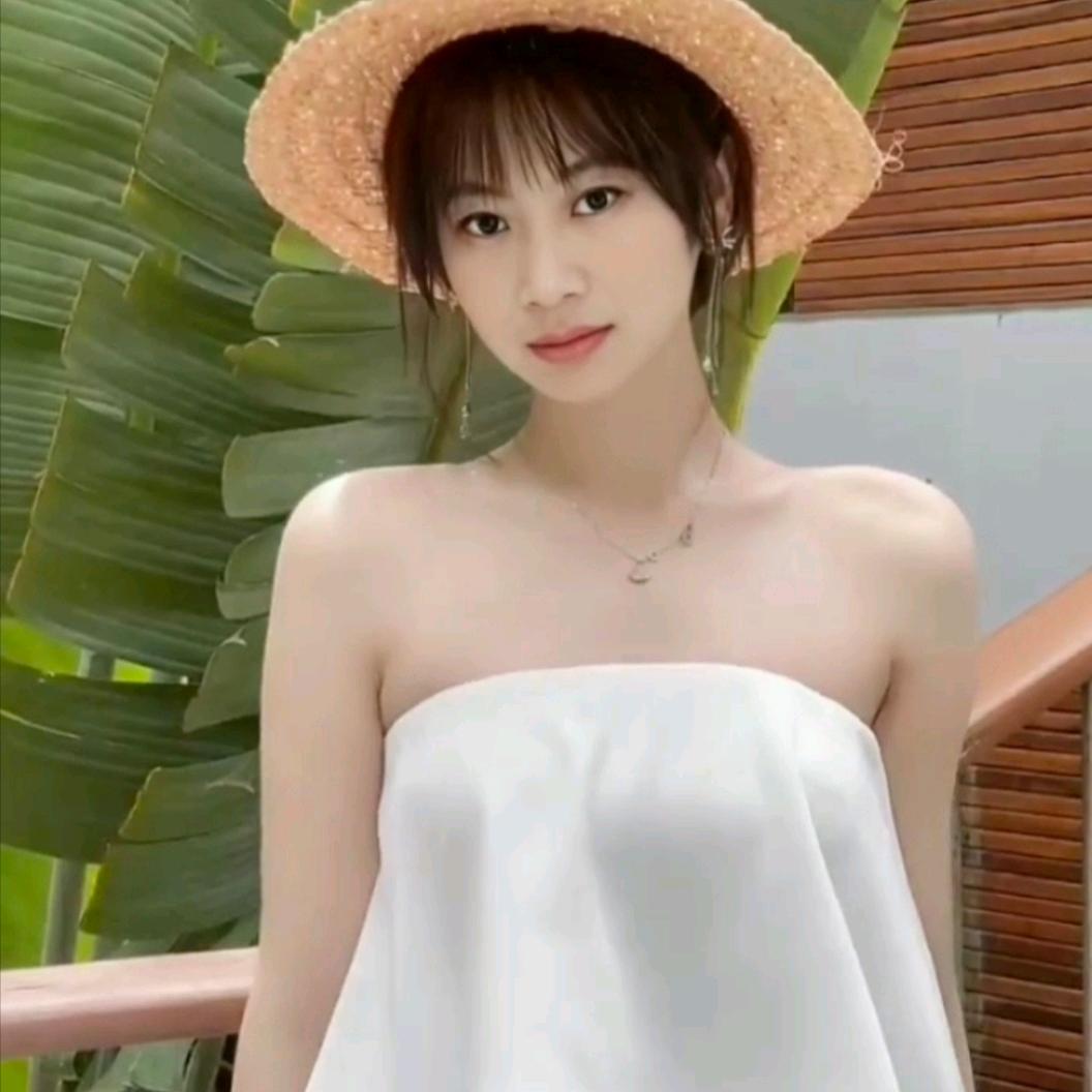 菲 菲