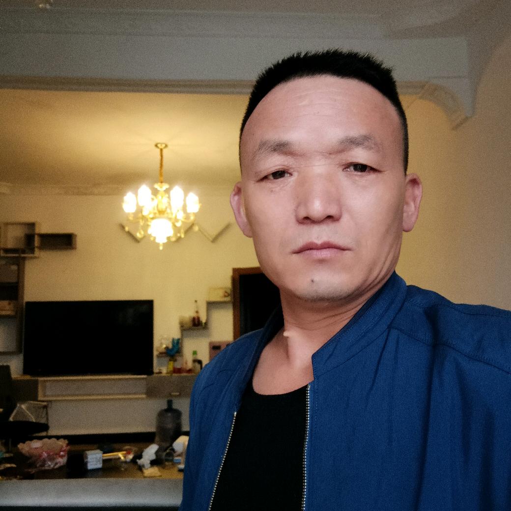 天下易氏一家亲。