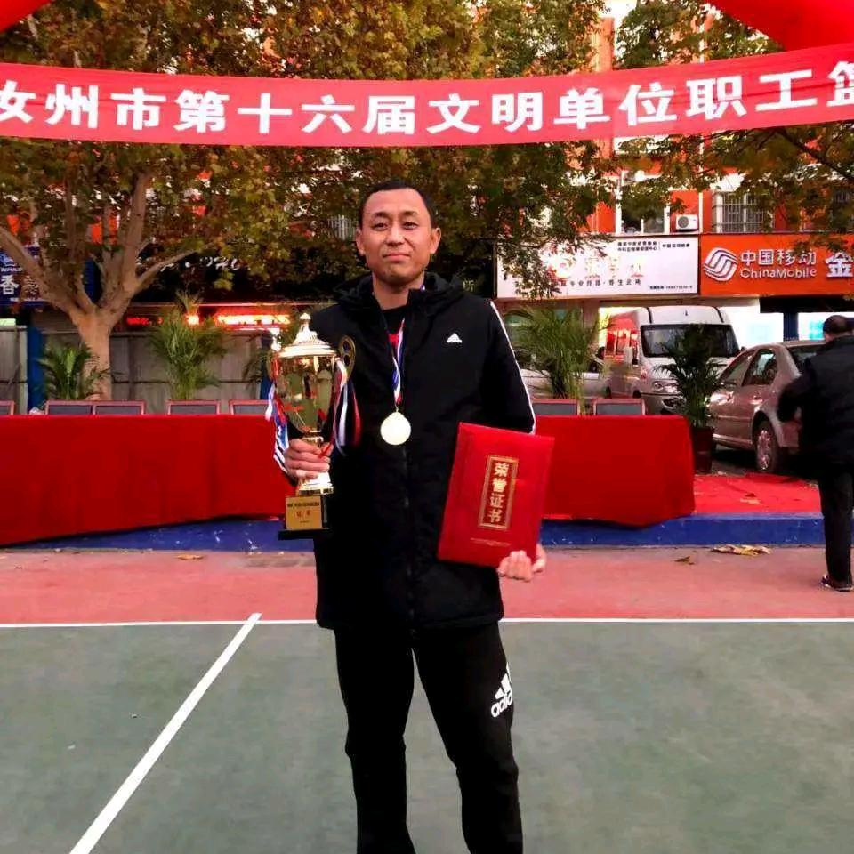 兄弟体育唐延生教练