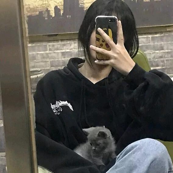 小孩不恋ˡᵒᵛᵉ喔
