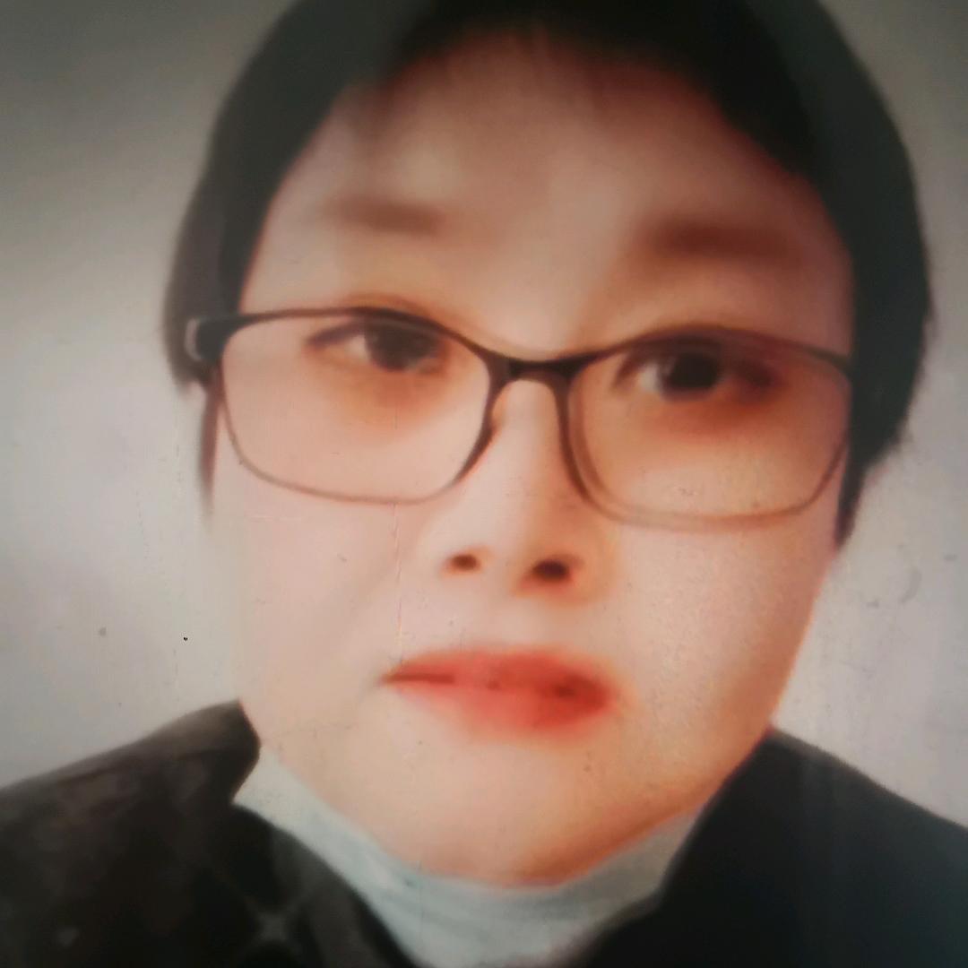 梁彩荣