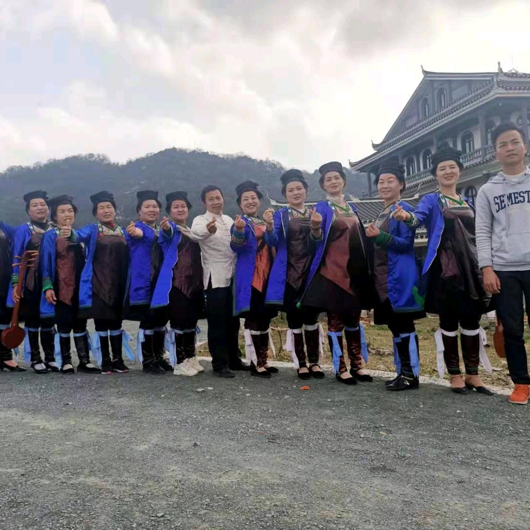 爱好音乐的大叔