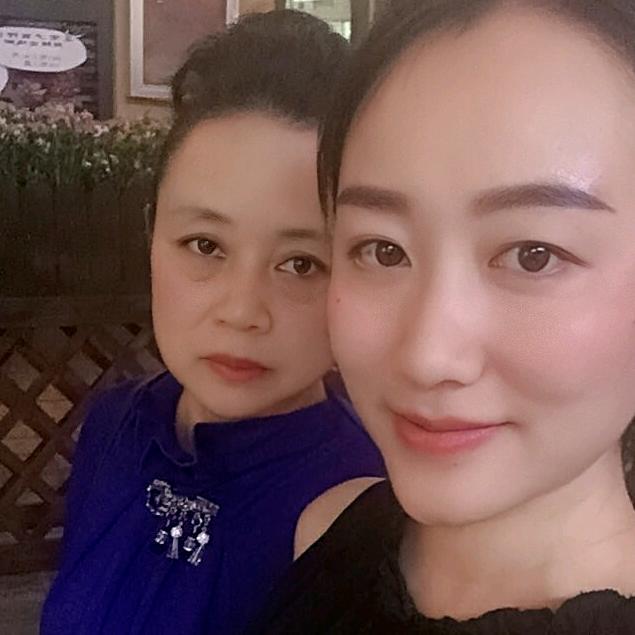 是雪小雪的妈妈呀