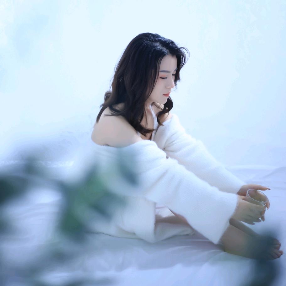 得瑟的青春€不屑的气质