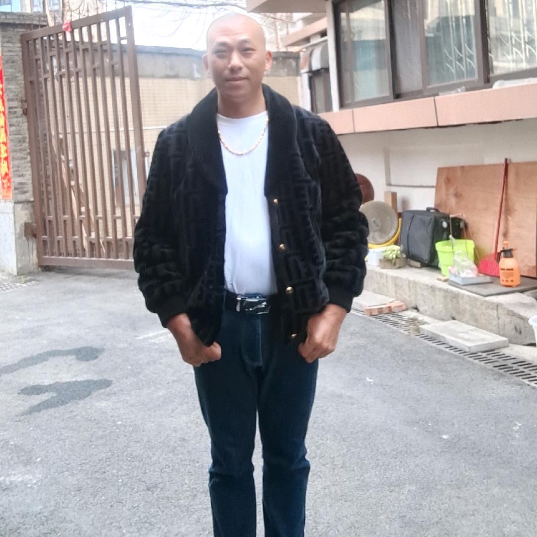 用户5297116334367忍让