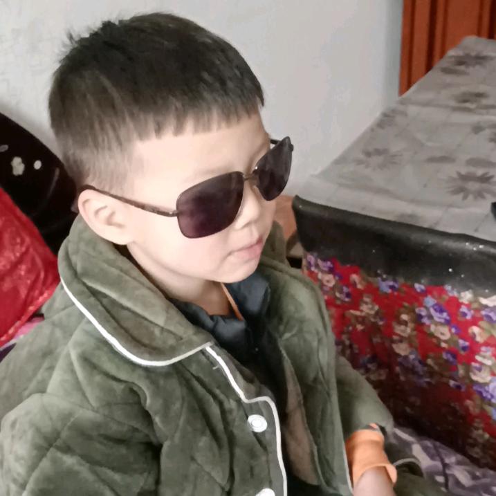 李锦东