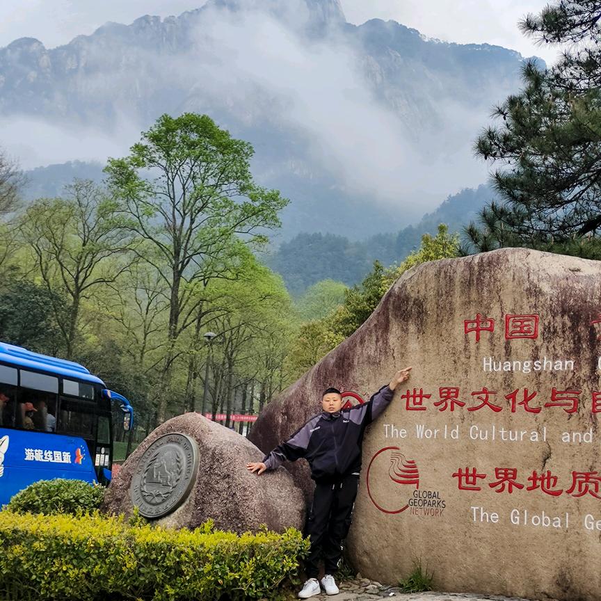 军哥(金山大舞台)