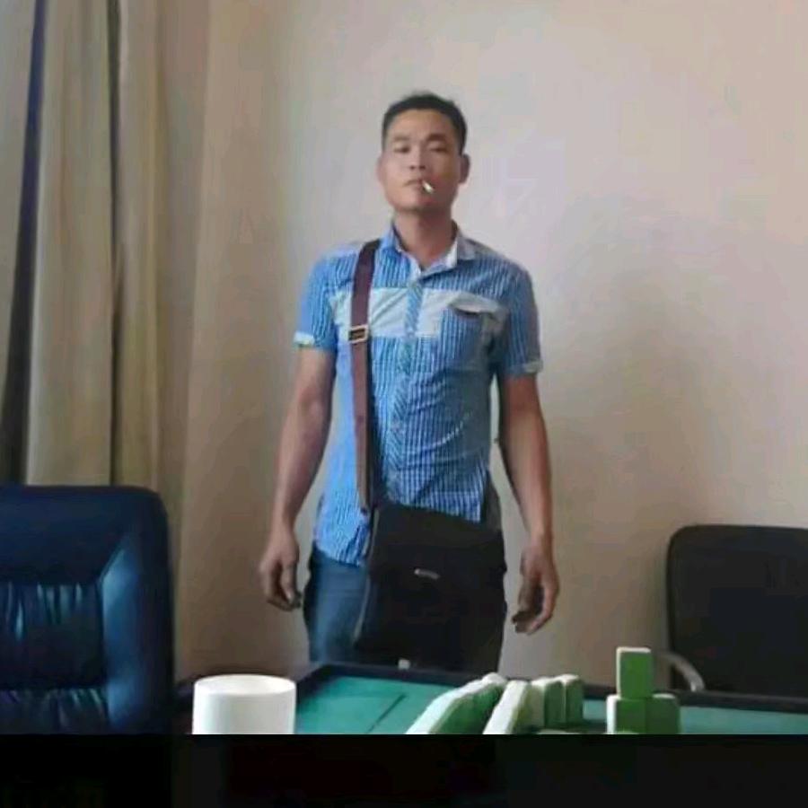 浪漫亿佰🇨🇳