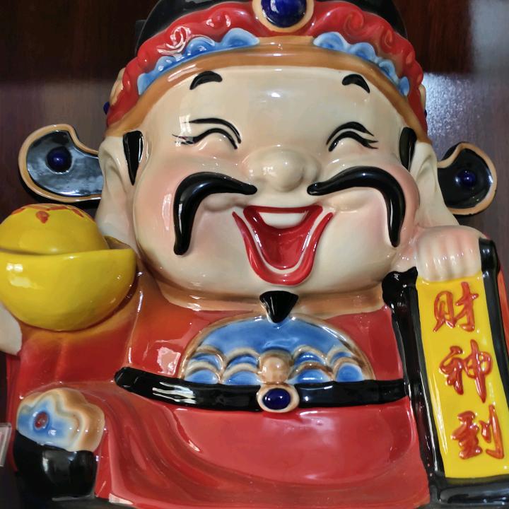 君临天下
