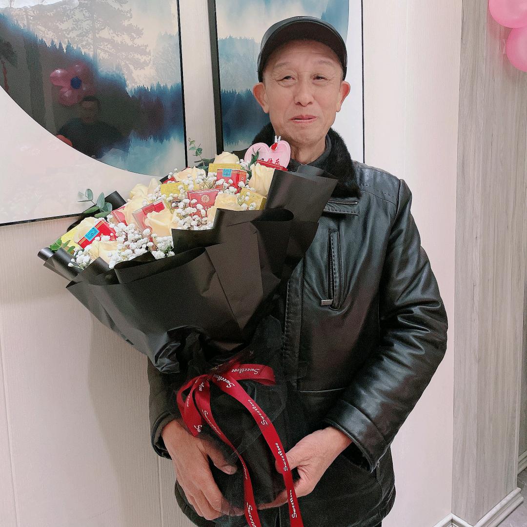 快乐的施老头
