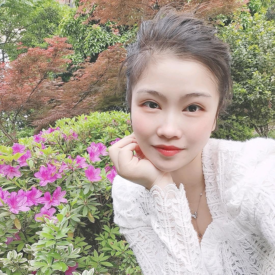 微微爱抓娃娃