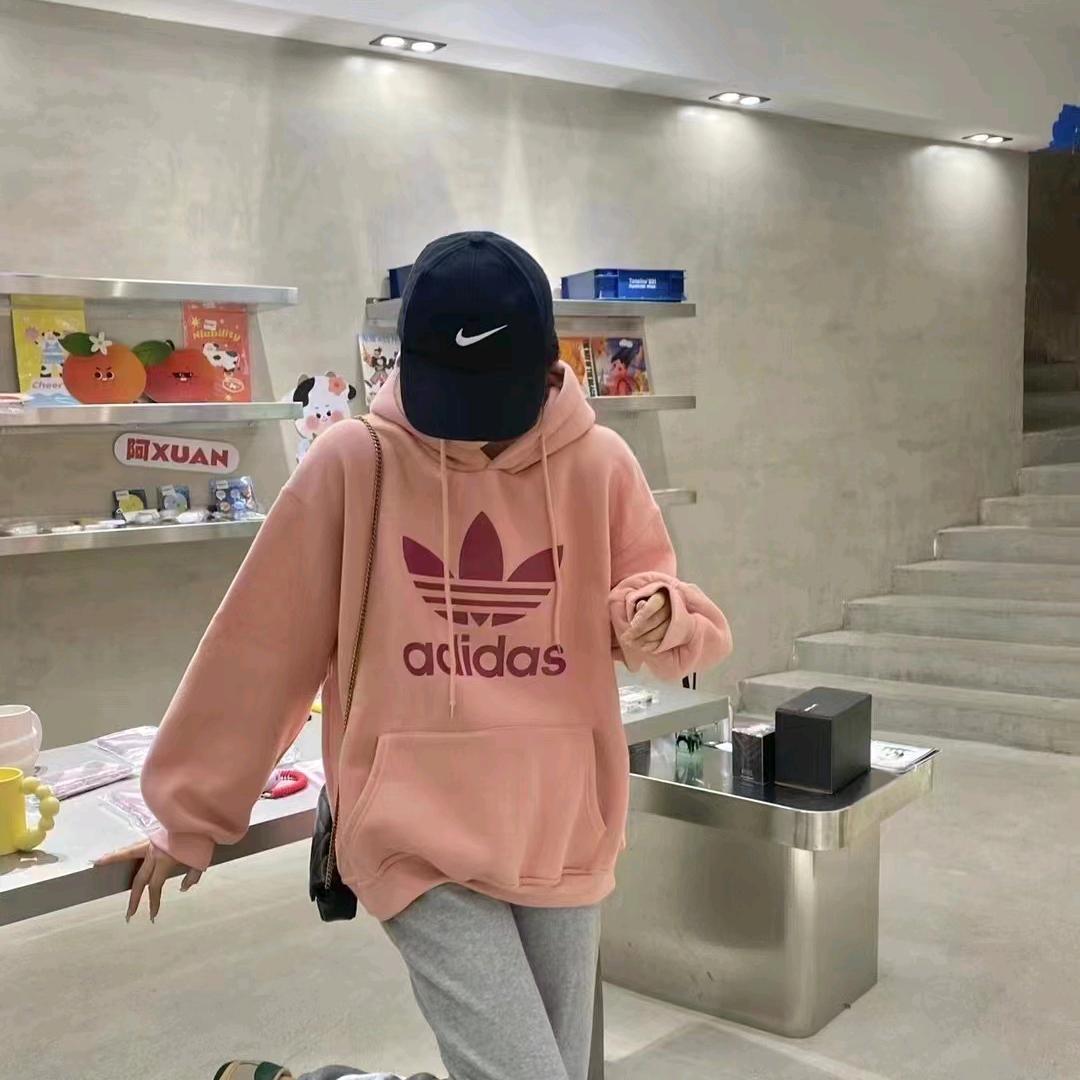 🐰 🦋᭄ H❥꯭