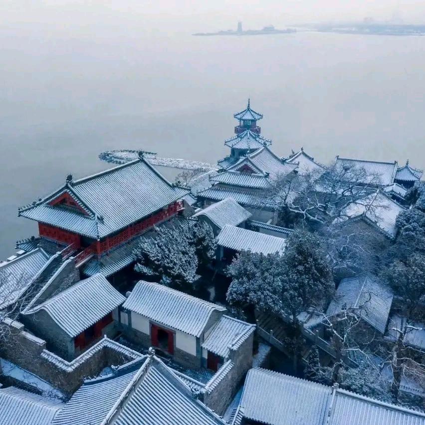 燕平铝合金