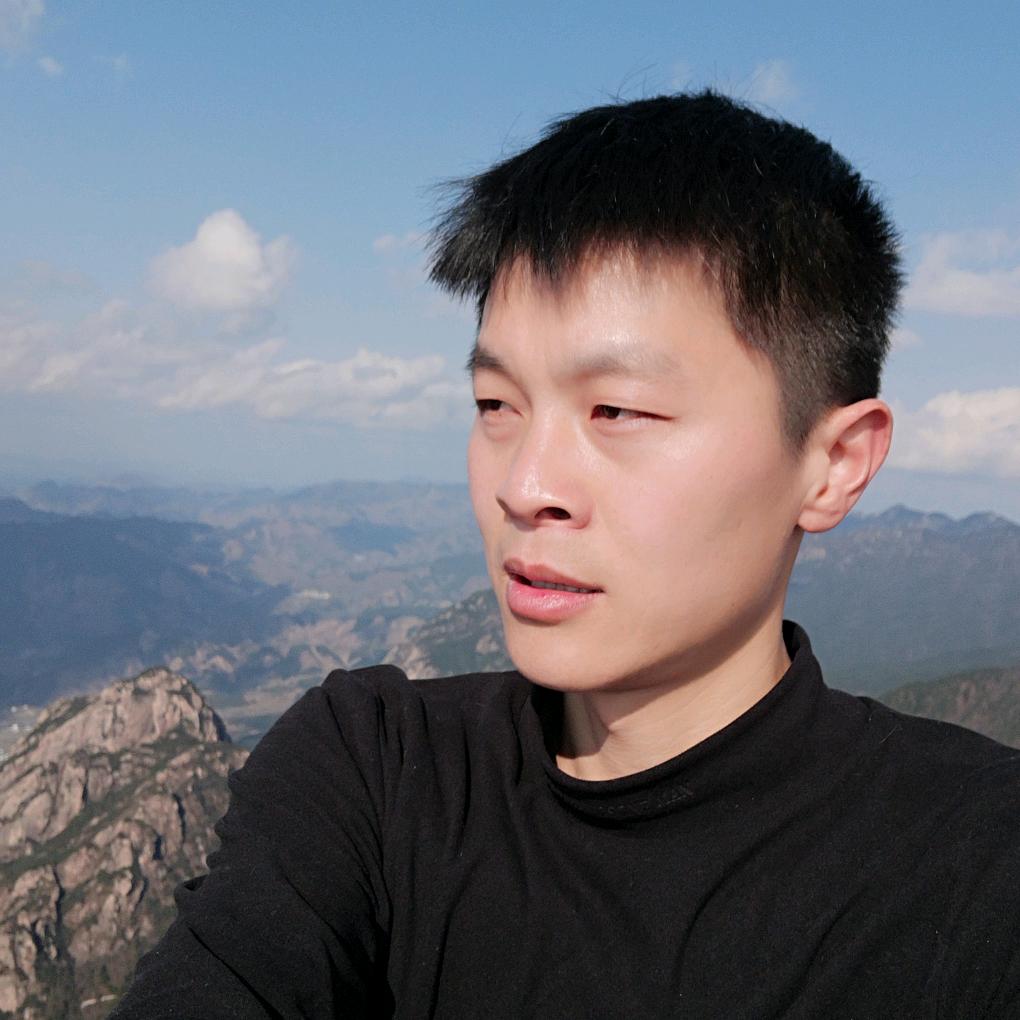 丑学长泡泡馄饨