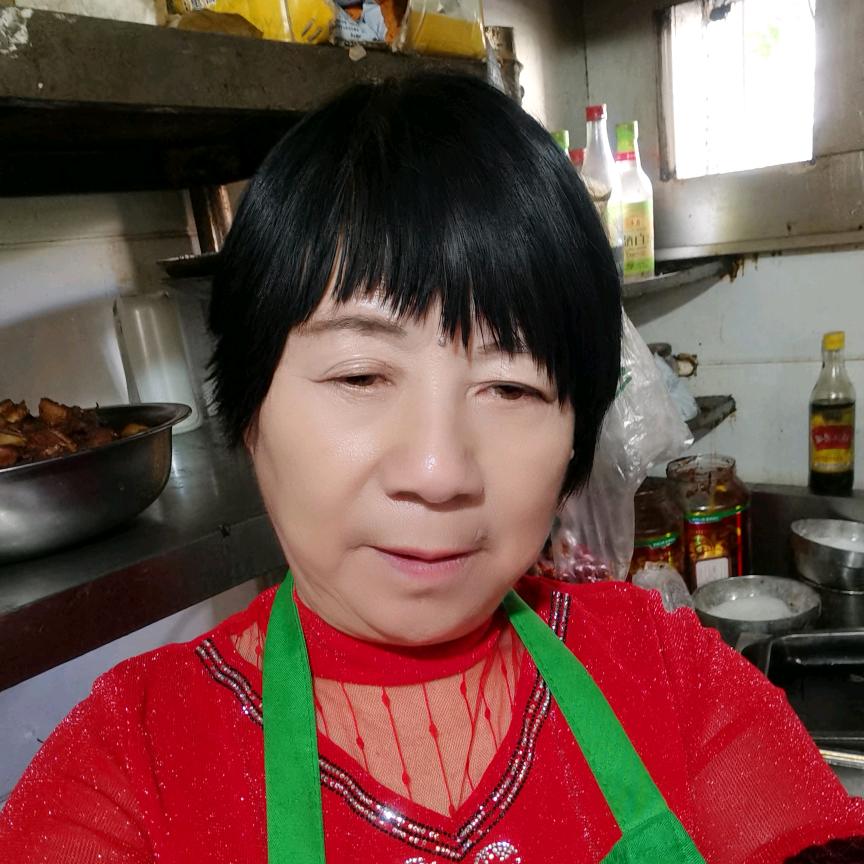 郑兰英