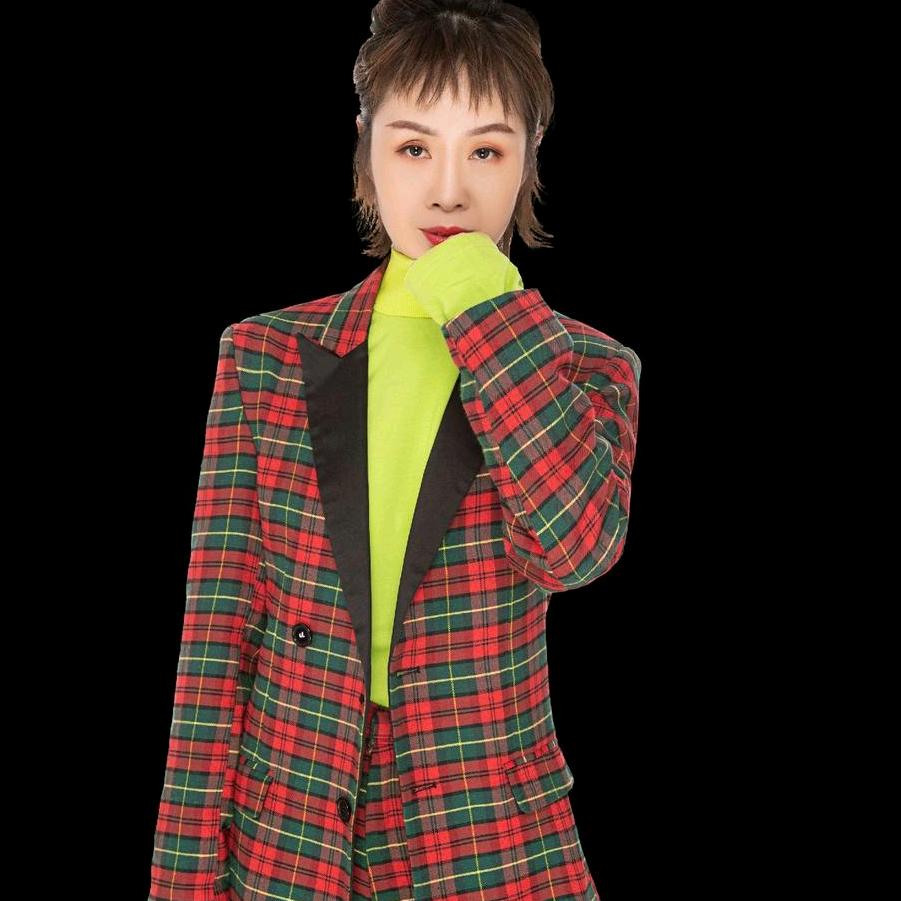 石狮伊本造型阿凤