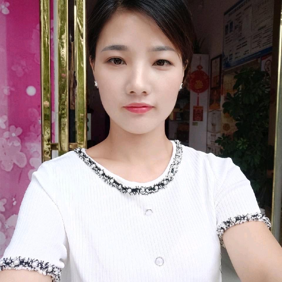 阿莲