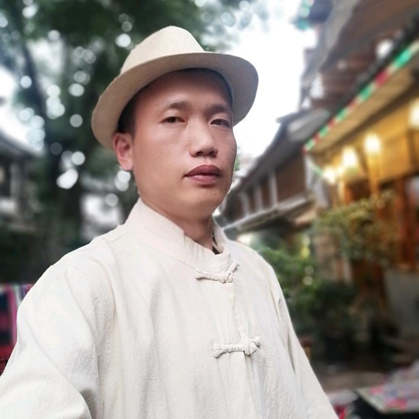 诚信兄弟批发行，李建成