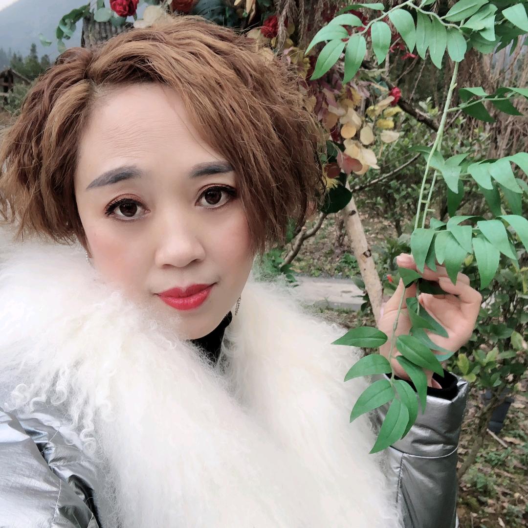 单身牛牛《烂摊摊集市火锅烤肉》