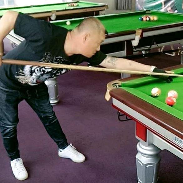 洪哥温泉河海龙湾