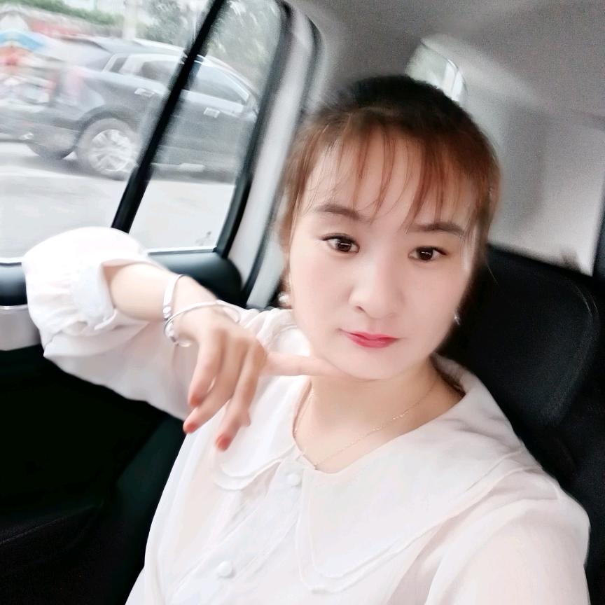 三个女儿的麻麻❤️&&